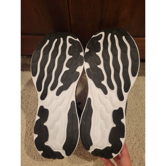 NIB [Extra Wide] New Balance Fresh Foam 680 v8 Running Shoes Men Sneakers Black - Picture 5 of 10